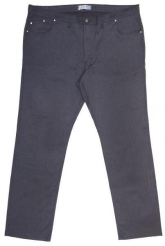 Πεντάτσεπο ελαστικό καπαρτινέ παντελόνι μεσαίου καβάλου.Η επεξεργασία sanforized που υφίσταται το πανί εγγυάται εξαιρετική απαλότητα και αντοχή των χρωμάτων καθώς επίσης και αντοχή στο μπάσιμο κατά την διάρκεια του πλυσίματος. Η χρήση ελαστίνης προσφαίρει άνεση στην κίνηση και άψογη εφαρμογή.