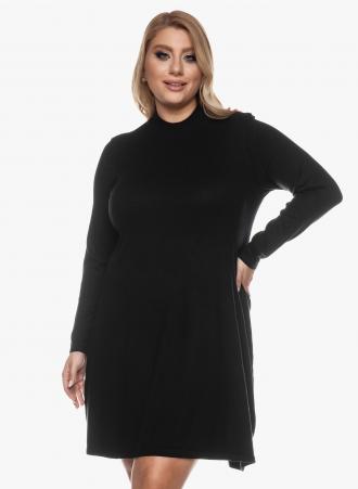 Φόρεμα σε %27Α%27 γραμμή με ψηλό γιακά και μακύ μανίκι σε μαύρο χρώμα. Συνδυάζεται άψογα με opaque καλσόν ενώ είναι ιδανική επιλογή για να φοριέται από το πρωί μέχρι το βράδυ!